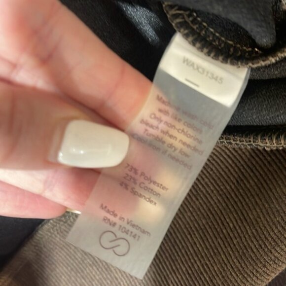 CALIA Women's Ottoman Sleeveless 1/4 Zip Shirt - Picture 10 of 12